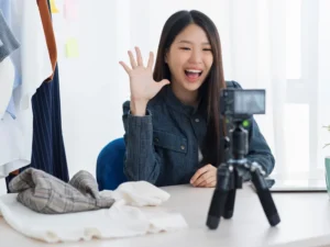 Konten Kreator Terpopuler yang Wajib Diikuti